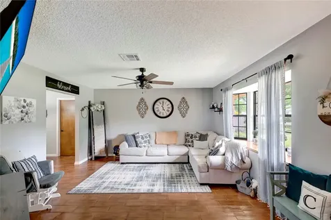 6025 6th Place Vero Beach FL 32968