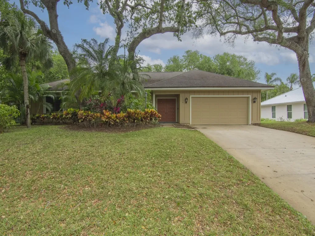 1130 Atocha Way Vero Beach FL 32963