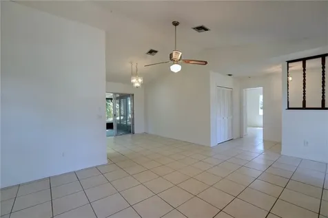 641 Lawson Street Sebastian FL 32958