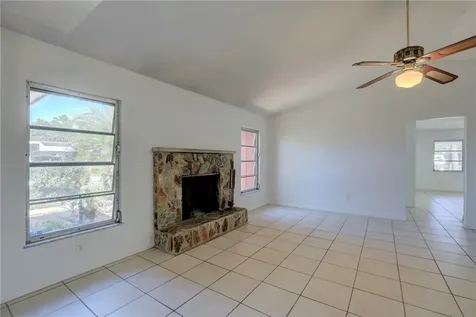 641 Lawson Street Sebastian FL 32958