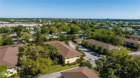 400 18th Street Vero Beach FL 32960