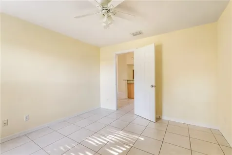 26 44th Avenue Vero Beach FL 32968