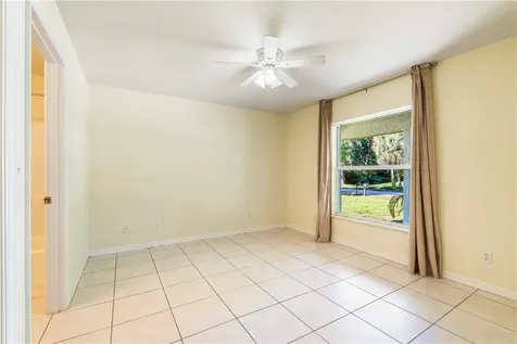 26 44th Avenue Vero Beach FL 32968