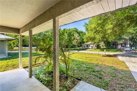 26 44th Avenue Vero Beach FL 32968