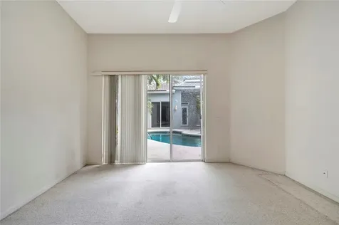859 Island Club Square Vero Beach FL 32963