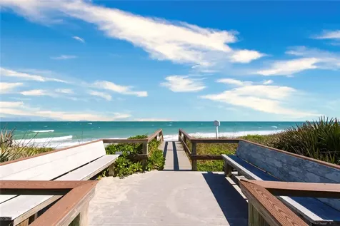 859 Island Club Square Vero Beach FL 32963