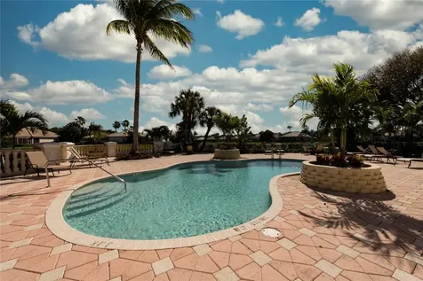 859 Island Club Square Vero Beach FL 32963