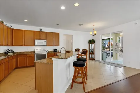 713 Carriage Lake Way Vero Beach FL 32968