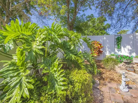 713 Carriage Lake Way Vero Beach FL 32968