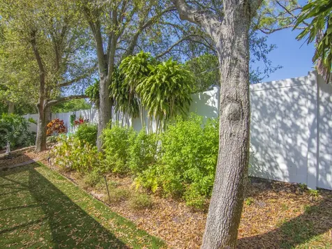 713 Carriage Lake Way Vero Beach FL 32968