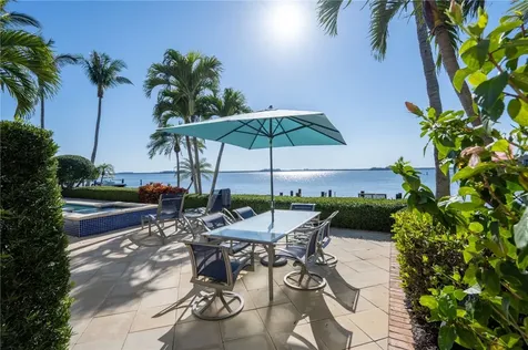 1905 Windward Way Vero Beach FL 32963