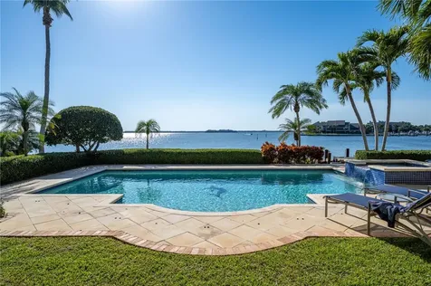 1905 Windward Way Vero Beach FL 32963