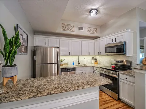 536 7th Square Vero Beach FL 32962