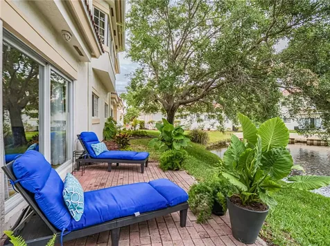 536 7th Square Vero Beach FL 32962