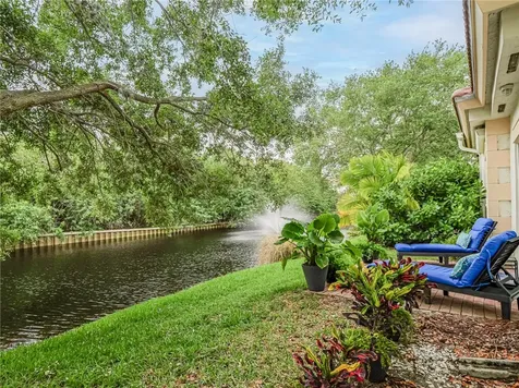 536 7th Square Vero Beach FL 32962