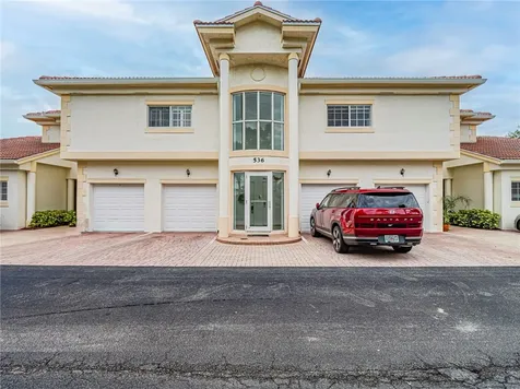 536 7th Square Vero Beach FL 32962