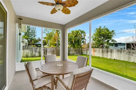 952 Tarpon Avenue Sebastian FL 32958
