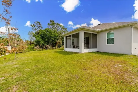 952 Tarpon Avenue Sebastian FL 32958
