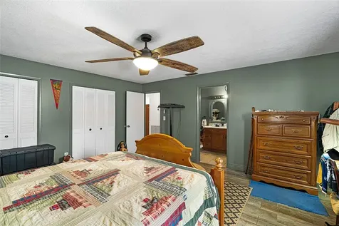 1045 33rd Avenue SW Vero Beach FL 32968