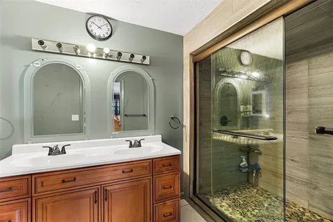 1045 33rd Avenue SW Vero Beach FL 32968