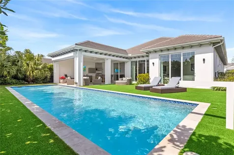 927 Surfsedge Way Vero Beach FL 32963