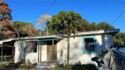 704 S 17th Street Fort Pierce FL 34950