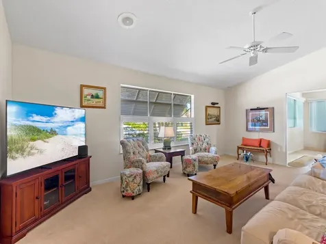 11 Forest Park Drive Vero Beach FL 32962