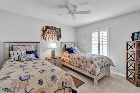 402 W Temple Court SW Vero Beach FL 32968