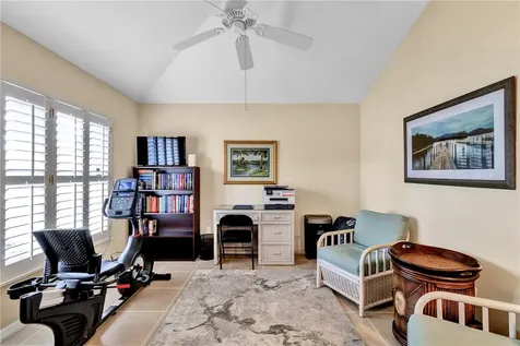402 W Temple Court SW Vero Beach FL 32968