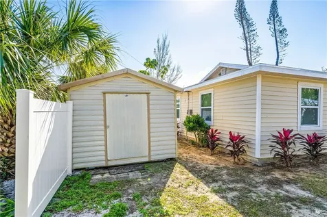 2426-2428 15th Avenue Vero Beach FL 32960