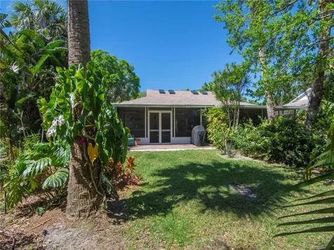 1916 Sixty Oaks Lane Vero Beach FL 32966