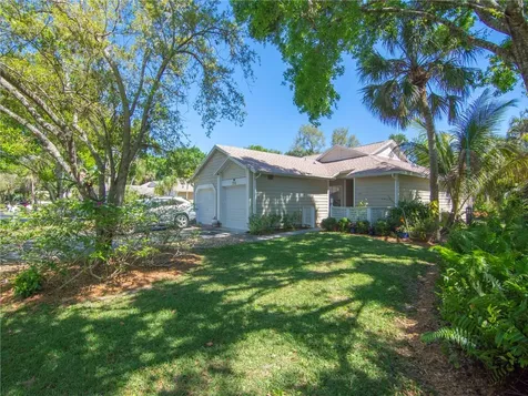 1916 Sixty Oaks Lane Vero Beach FL 32966