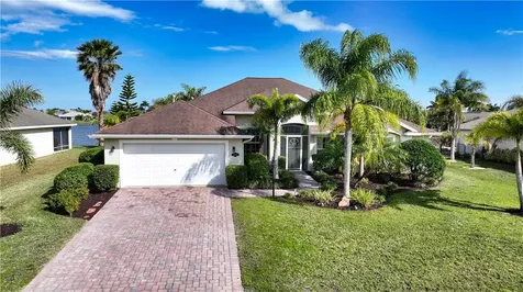 5688 Riverboat Circle SW Vero Beach FL 32968
