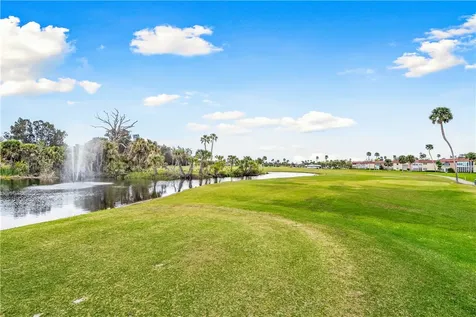 65 Woodland Drive Vero Beach FL 32962