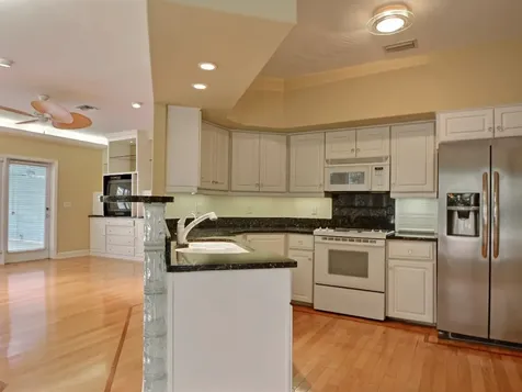 193 Devonwood Way Vero Beach FL 32963