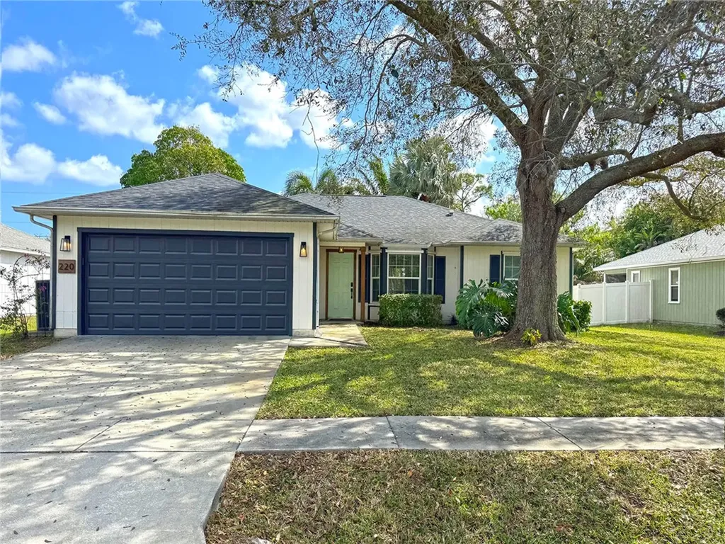 220 22nd Avenue Vero Beach FL 32962