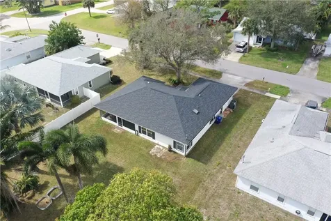 220 22nd Avenue Vero Beach FL 32962