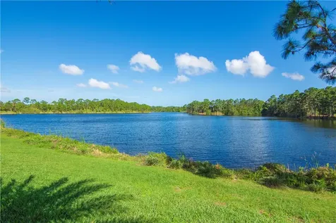 5613 Bent Pine Square Vero Beach FL 32967