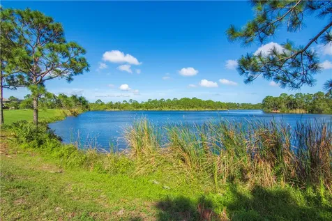5613 Bent Pine Square Vero Beach FL 32967
