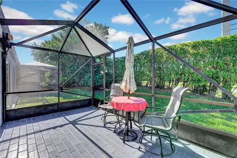 9305 Flynn Circle Boca Raton FL 33496