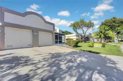 9305 Flynn Circle Boca Raton FL 33496