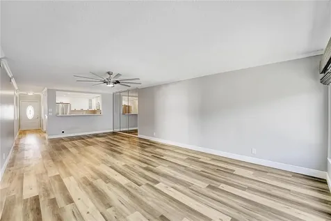 9305 Flynn Circle Boca Raton FL 33496