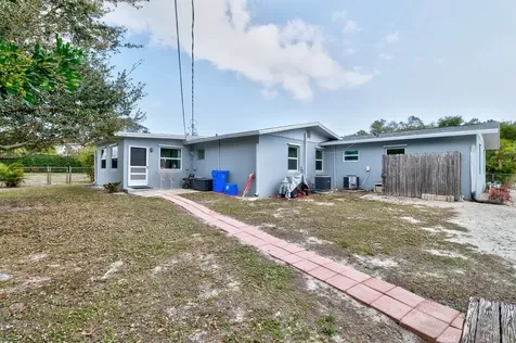 8005 142nd Street Sebastian FL 32958