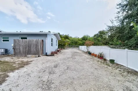 8005 142nd Street Sebastian FL 32958