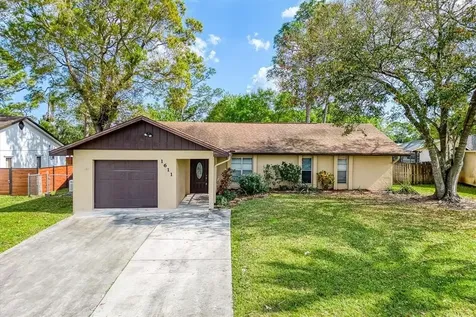 1611 SE Mistletoe Street Port St. Lucie FL 34983