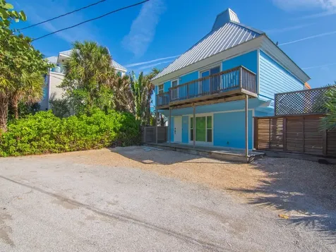 9470 Doubloon Drive Vero Beach FL 32963