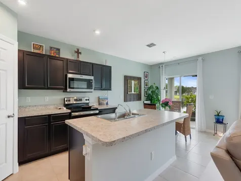 5317 Oakland Lake Circle Fort Pierce FL 34951