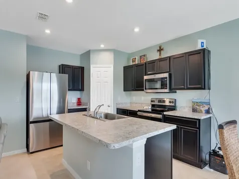 5317 Oakland Lake Circle Fort Pierce FL 34951
