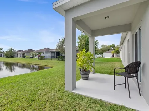 5317 Oakland Lake Circle Fort Pierce FL 34951