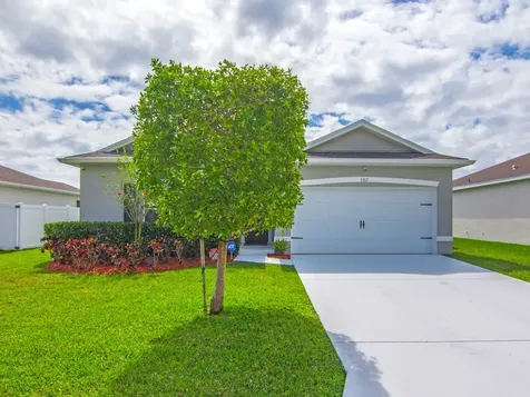 5317 Oakland Lake Circle Fort Pierce FL 34951